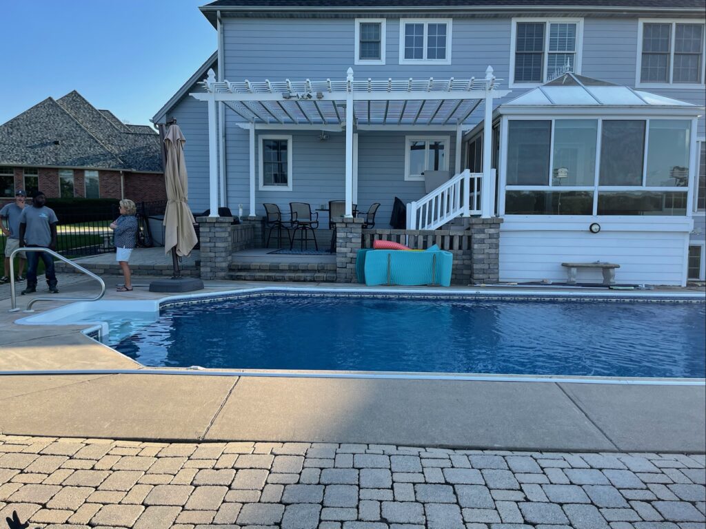 custom pool construction after